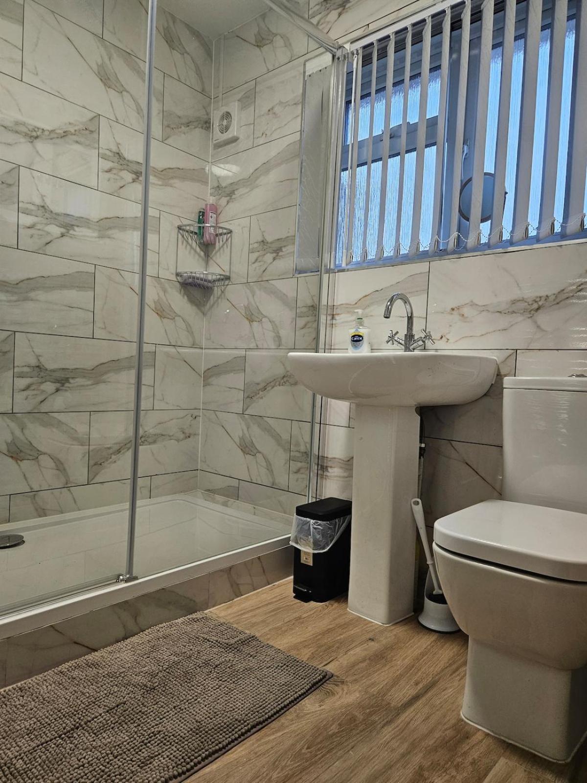 Clover Crest - 2-Bedroom House بورتون أُنذ ووتر المظهر الخارجي الصورة